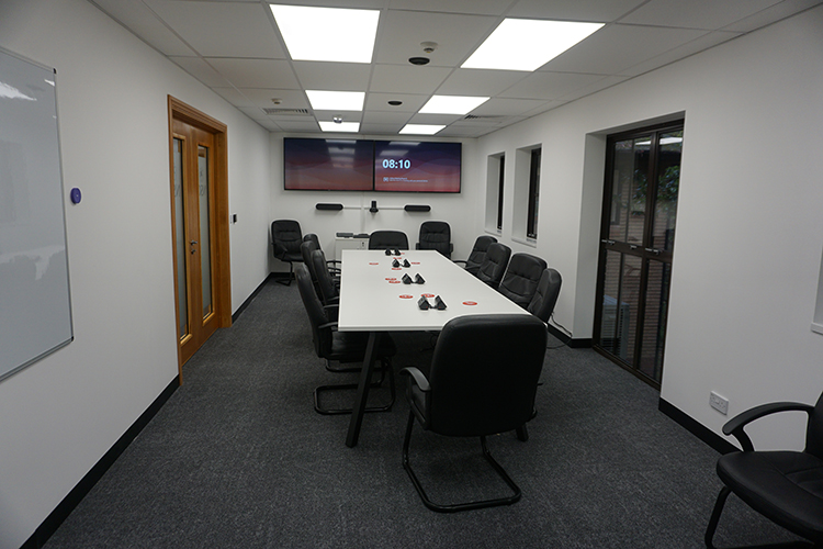 aldermaston office refurb meeting room